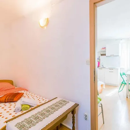 Apartment In - Istrien 51831